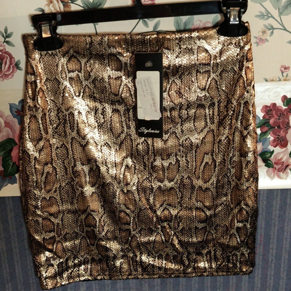 STYLEWISE SEQUIN SNAKE MINI SKIRT NWT